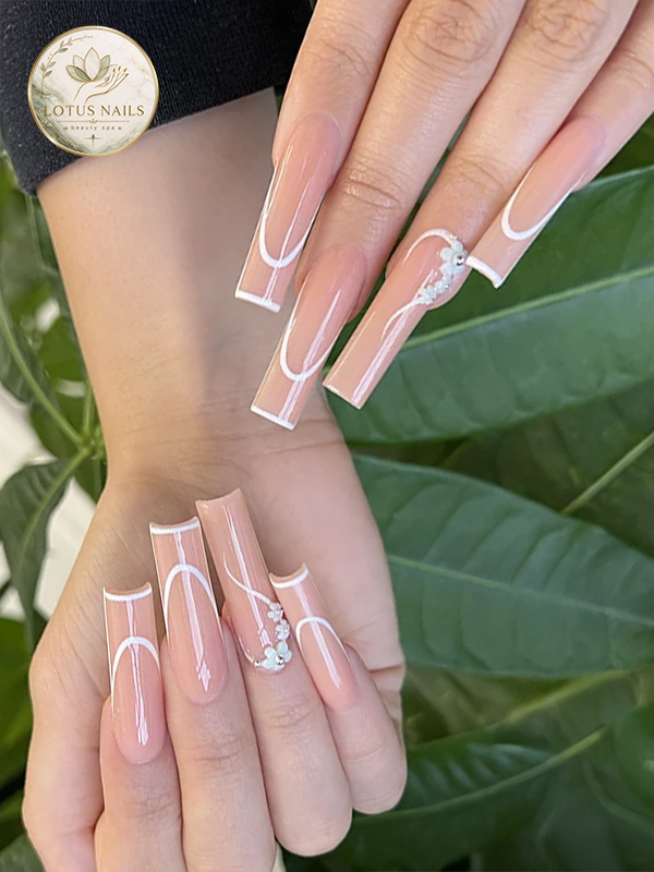 Lotus Nails and Beauty Spa 